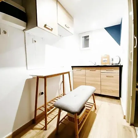 Apartment Velestinou Private Maisonette Athens