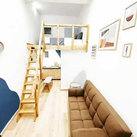 Apartment Velestinou Private Maisonette Athens
